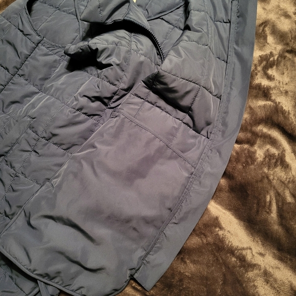 THRIVE SOCIETE - WOMEN'S QUILTED LIGHTWEIGHT VEST NWT - Picture 7 of 8